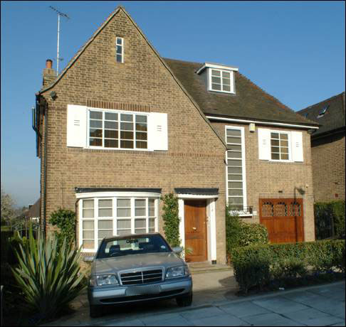 24 Church Mount